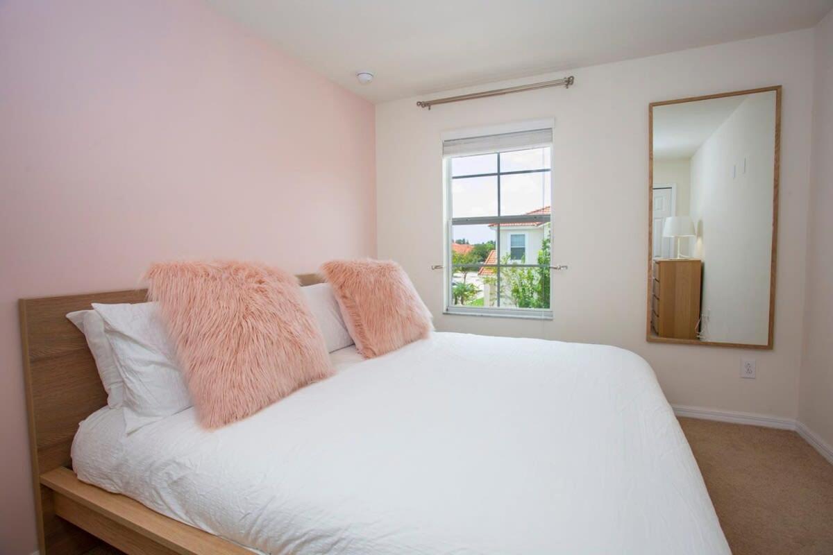 Four Bedrooms Townhouse 4563 كيسيمي المظهر الخارجي الصورة